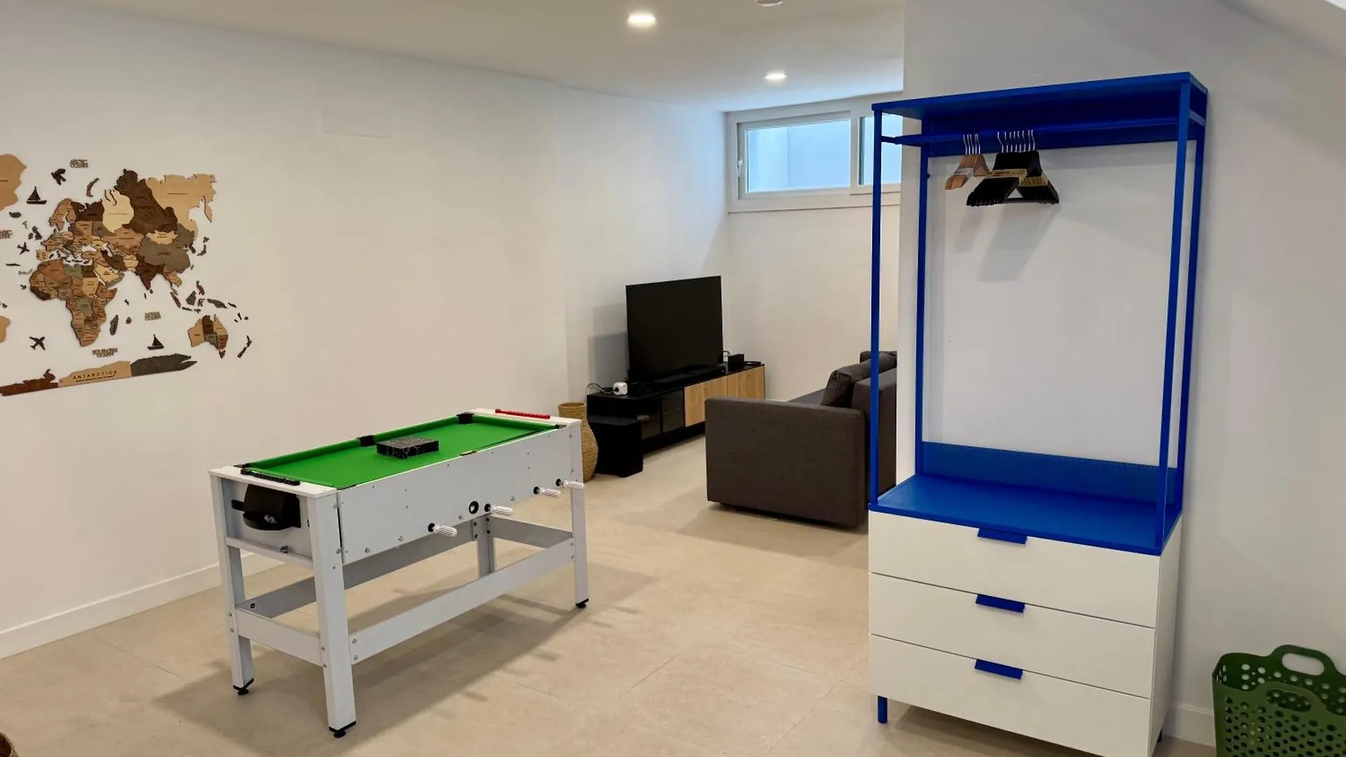 Delsol Villa - Modern Private Pool Villa Short Walk To Beach Torremolinos